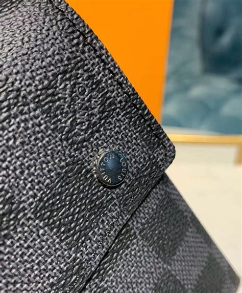 triple a replica louis vuitton